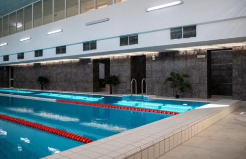 🔥Анатолий доплатит! SPA Машерова: бассейны, бани, соляной релакс от 6,50р/час + VIP-СПА для компании